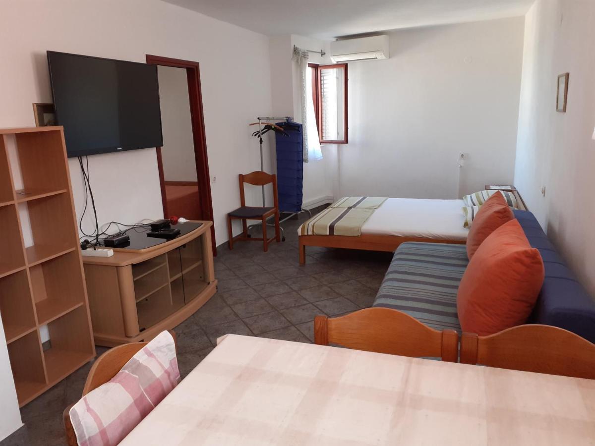 Vala Apartmani Bibinje Bagian luar foto